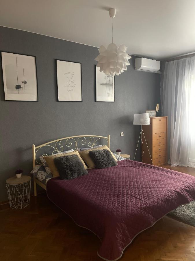 Apartment For A Pleasant Stay Odessa Exteriör bild